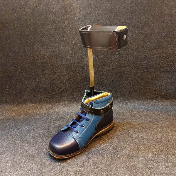 ساخت کفش طبی ساخت کفش طبی کودکان ساخت کفش طبی کرج کفش بریس کودکان